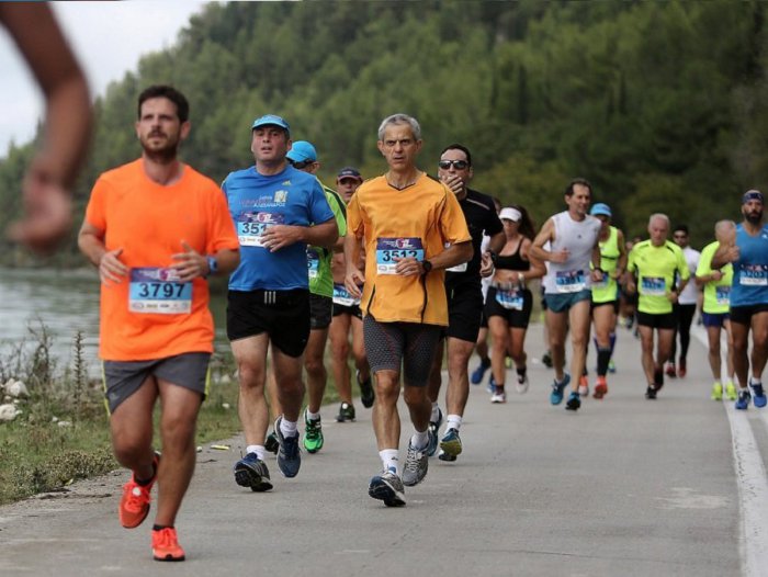 Δυναμικό παρών από ομάδες και συλλόγους δρομέων