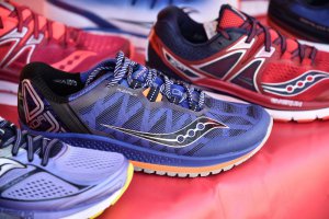 Η Saucony στήριξε τον Γύρο Λίμνης, οι δρομείς γνώρισαν τα νέα της μοντέλα