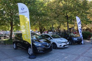 Το εντυπωσιακό Renault Megane οδήγησε τους δρομείς στον τερματισμό