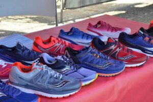 Η Saucony στήριξε τον Γύρο Λίμνης, οι δρομείς γνώρισαν τα νέα της μοντέλα